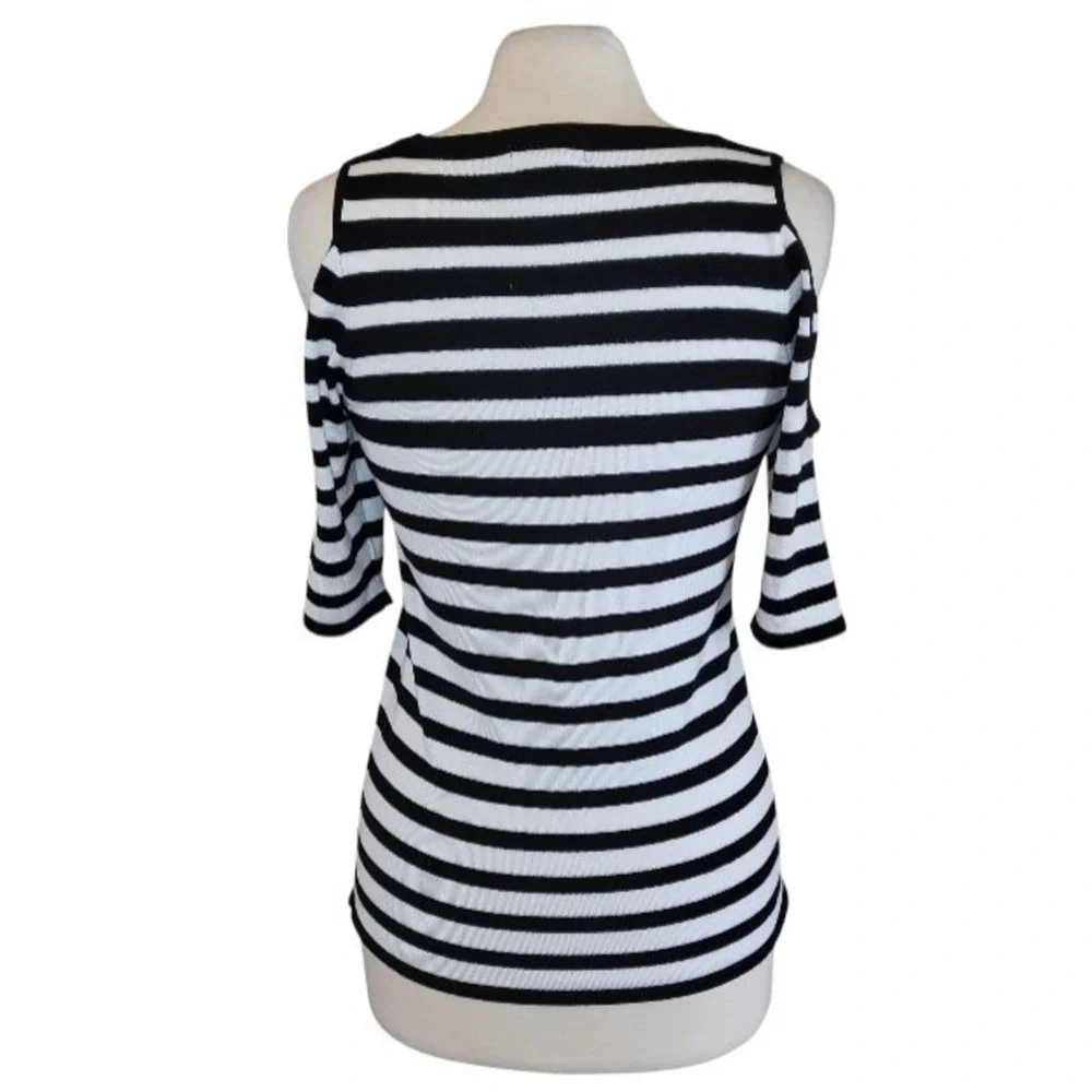 Carmen Marc Valvo Womens Cold Shoulder Striped Knit Top Black White Size M - Picture 3 of 8